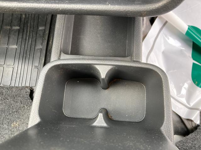 キャリイトラック ＫＣスペシャル　デュアルカメラサポート　ＡＣ　ＰＳ　パワーウィンド　エアバック　横滑り防止装置　オートハイビーム　車線逸脱防止　キーレス　ＡＢＳ　両席エアバッグ（31枚目）