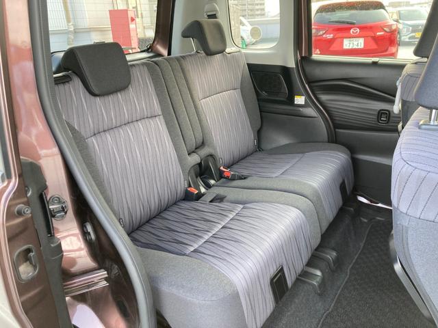 ソリオ ハイブリッドMX Wエアバック パークセンサー メモリ-ナビ Rカメラ アダプティブクルーズ キーレス フルセグTV フルオートエアコン フルフラット オートマチックハイビーム 盗難警報装置 ドライブレコーダー ABS(13枚目)