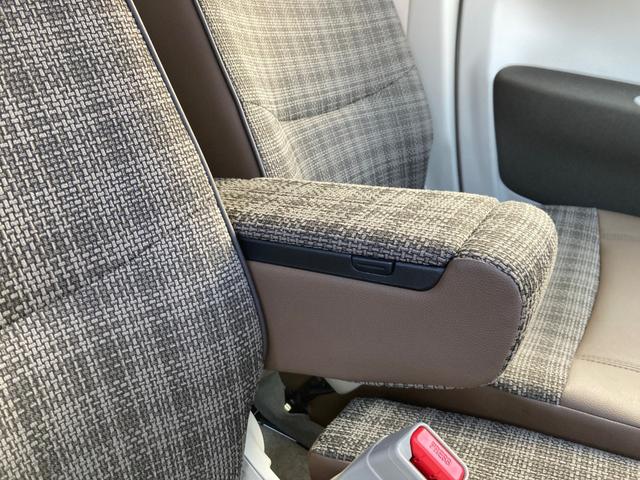 アルトラパン X 地デジフルセグ 車線逸脱防止 AC ナビTV シートヒータ 衝突軽減ブレーキ ISTOP 運転席助手席エアバッグ ETC スマートキープッシュスタート セキュリティー オートマチックハイビーム ESC(10枚目)