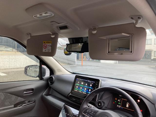 eKクロス EV G 衝突被害軽減ブレ-キ レーンキープアシスト バックモニター フルセグTV オートハイビーム カーテンエアバッグ スマートキー メモリーナビ フルオートエアコン キーフリー クリアランスソナー ABS(18枚目)