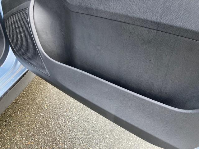 eKクロス EV G 衝突被害軽減ブレ-キ レーンキープアシスト バックモニター フルセグTV オートハイビーム カーテンエアバッグ スマートキー メモリーナビ フルオートエアコン キーフリー クリアランスソナー ABS(25枚目)