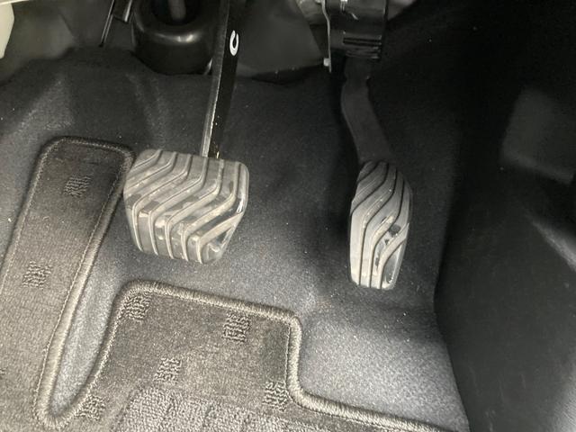 eKクロス EV G 衝突被害軽減ブレ-キ レーンキープアシスト バックモニター フルセグTV オートハイビーム カーテンエアバッグ スマートキー メモリーナビ フルオートエアコン キーフリー クリアランスソナー ABS(28枚目)