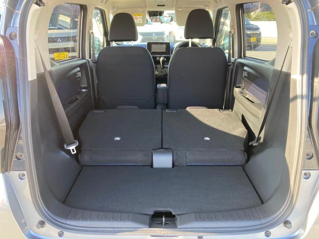 両側倒せばこんなに広くなります。大きな荷物も楽々載せれます！