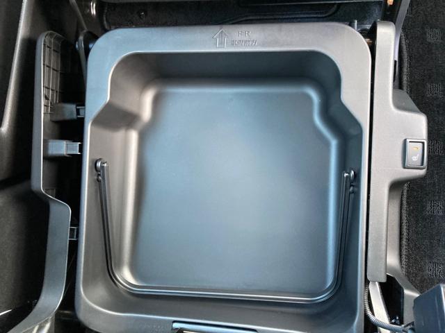 デリカＤ：２ ハイブリッドＭＺ　オートハイビーム　衝突被害軽減ブレーキ　アダプティブクルーズコントロール　スマートキー＆プッシュスタート　両側パワースライドドア　フルセグＴＶ　ＤＶＤ　シートヒーター　ナビＴＶ　コーナーセンサー（44枚目）