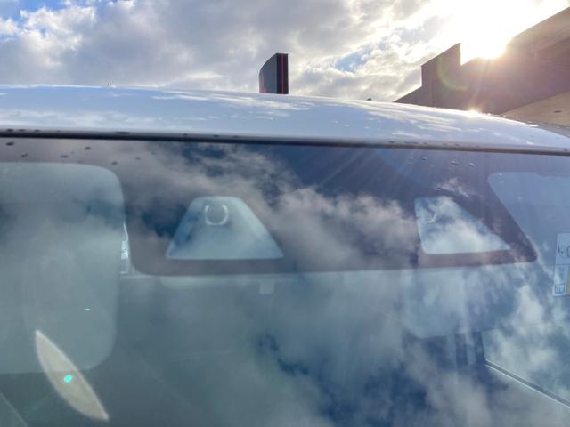 デリカＤ：２ ハイブリッドＭＺ　オートハイビーム　衝突被害軽減ブレーキ　アダプティブクルーズコントロール　スマートキー＆プッシュスタート　両側パワースライドドア　フルセグＴＶ　ＤＶＤ　シートヒーター　ナビＴＶ　コーナーセンサー（68枚目）