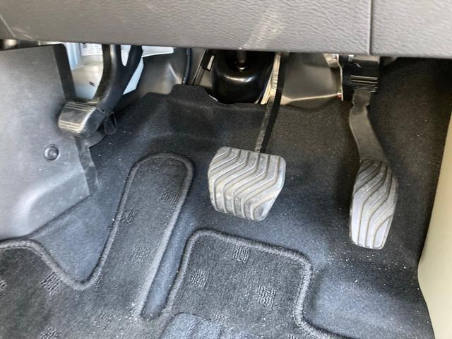 eKワゴン M オートハイビーム 踏み間違い防止アシスト 車線逸脱警報 イモビライザー ナビTV ETC パワーウィンドウ フルセグ Pセンサー マニュアルエアコン バックカメラ キーレスエントリー ASC パワステ(29枚目)