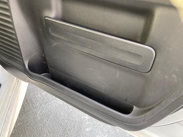 スペーシアカスタム ハイブリッドＸＳ　アラウンドモニター　両側パワ－スライドドア　Ｂカメ　車線逸脱　スマキー　ソナー　キーレスエントリー　アイドルストップ　オートハイビーム　シートＨ　フルフラットシート　ナビＴＶ　ドライブレコーダー　ＰＳ（25枚目）