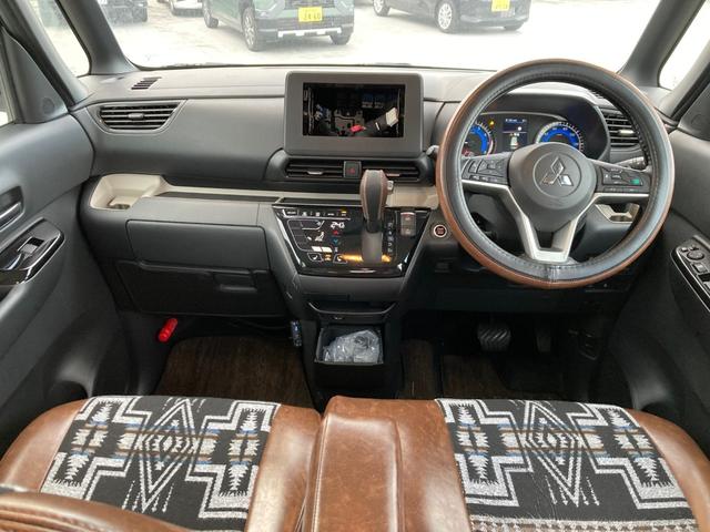 デリカミニ Ｔ　プレミアム　衝突軽減装置　ターボエンジン　オートハイビーム　ＬＫＡ　寒冷地　パワステ　フルタイム４ＷＤ　エアバッグ　ＥＳＣ　インテリキー　キーフリー　ＥＴＣ　アルミホイール　ルーフレール　シートヒータ　ＡＢＳ（3枚目）