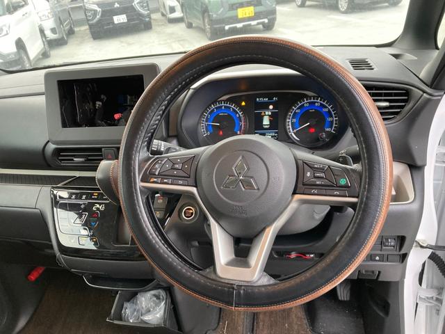 デリカミニ Ｔ　プレミアム　衝突軽減装置　ターボエンジン　オートハイビーム　ＬＫＡ　寒冷地　パワステ　フルタイム４ＷＤ　エアバッグ　ＥＳＣ　インテリキー　キーフリー　ＥＴＣ　アルミホイール　ルーフレール　シートヒータ　ＡＢＳ（8枚目）