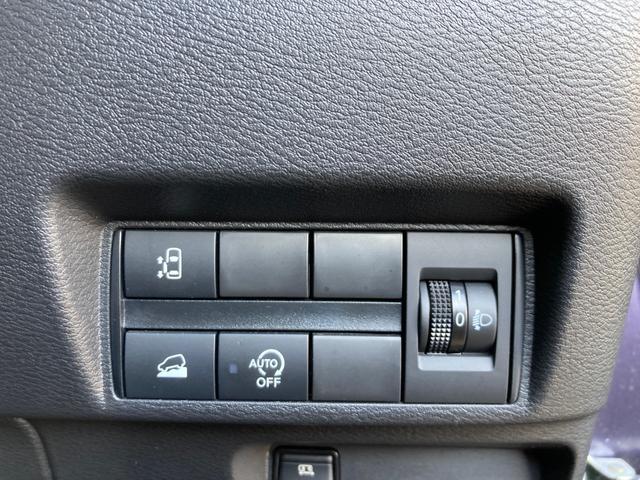 �Б��d���X���C�h�h�A�ł��B�A�C�h�����O�X�g�b�v���̃X�C�b�`�����Ă܂��B�ڂ����̓X�^�b�t�܂ł��⍇�����������܂�