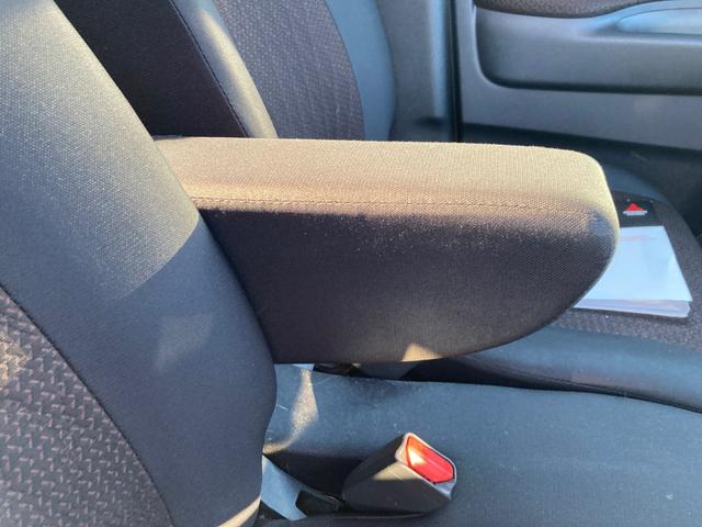 �^�]�ȂƏ���Ȃ̊ԂɕI�u�������Ă܂��B