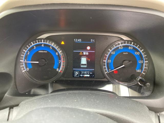 ｅＫワゴン Ｇ　衝突軽減ブレーキ　前席シートヒーター　クリアランスソナー　ＥＴＣ　全周囲カメラ　スマートキー　アイドリングストップ　ベンチシート　バックカメラ　オートエアコン　盗難警報装置　パワーステアリング　ＡＢＳ（11枚目）