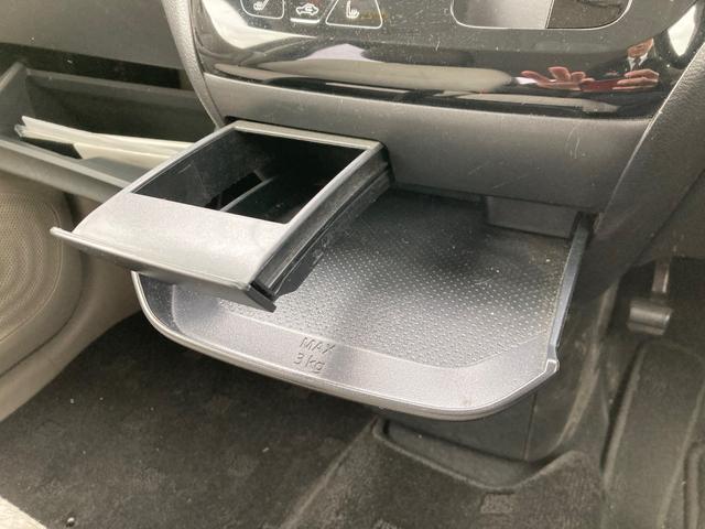 ｅＫワゴン Ｇ　衝突軽減ブレーキ　前席シートヒーター　クリアランスソナー　ＥＴＣ　全周囲カメラ　スマートキー　アイドリングストップ　ベンチシート　バックカメラ　オートエアコン　盗難警報装置　パワーステアリング　ＡＢＳ（12枚目）