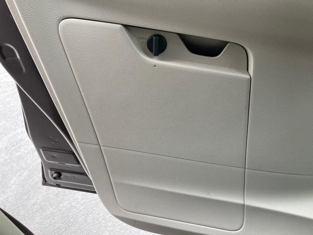 ｅＫワゴン Ｇ　衝突軽減ブレーキ　前席シートヒーター　クリアランスソナー　ＥＴＣ　全周囲カメラ　スマートキー　アイドリングストップ　ベンチシート　バックカメラ　オートエアコン　盗難警報装置　パワーステアリング　ＡＢＳ（14枚目）