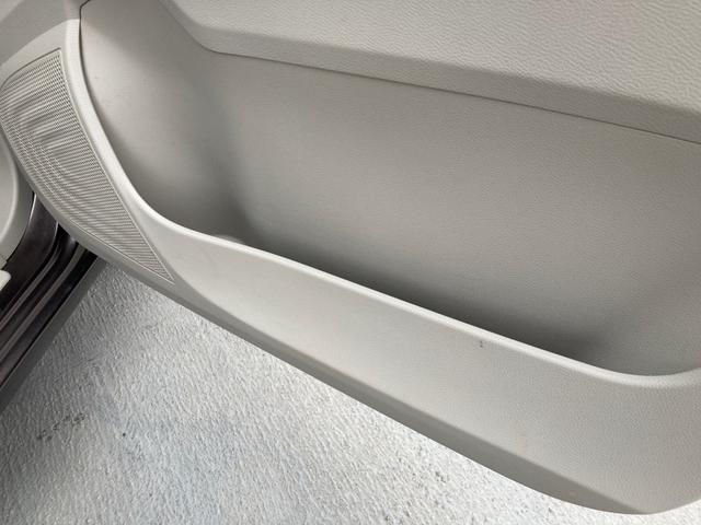 ｅＫワゴン Ｇ　衝突軽減ブレーキ　前席シートヒーター　クリアランスソナー　ＥＴＣ　全周囲カメラ　スマートキー　アイドリングストップ　ベンチシート　バックカメラ　オートエアコン　盗難警報装置　パワーステアリング　ＡＢＳ（25枚目）