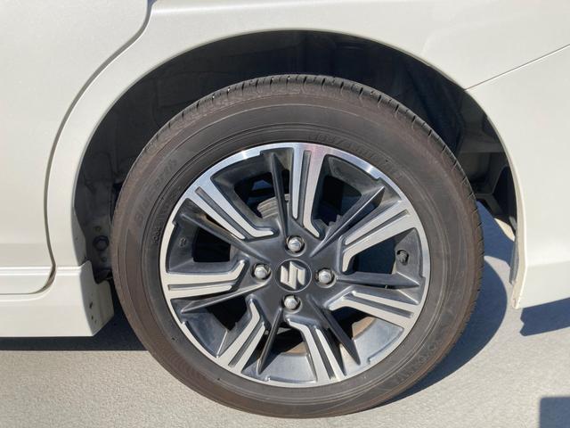 �����A���~�z�C�[���ł��B�^�C���̍a���͔[�ԑO�ɓ_�����m�F�v���܂��̂ŁA�����S��������