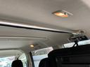 D パワーパッケージ 両側PSD LEDヘッドランプ ナビTV DVD再生機能 パートタイム4WD キーフリー メモリナビ 3列シート ウォークスルー ETC車載器 アルミ Rカメラ 盗難防止システム シ-トヒ-タ-(49枚目)