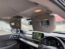 運転席側のサンバイザーです。ライトも付いているので夜でも使えます。