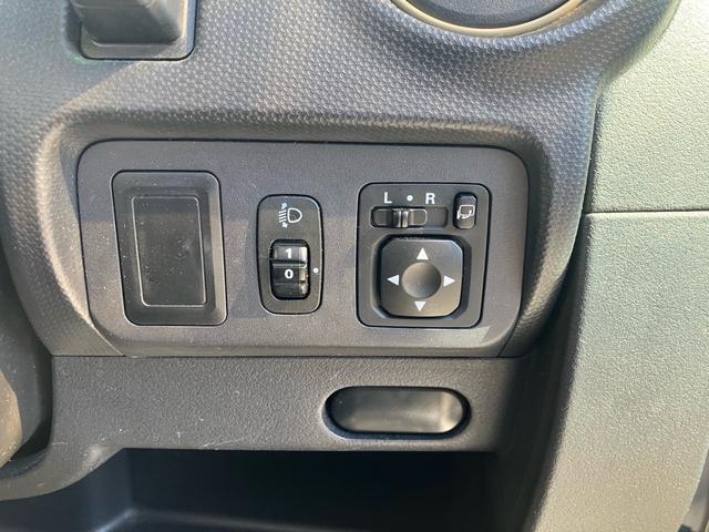 トッポ M キーレスエントリー 盗難防止システム 衝突安全ボディ CD再生可能 フルフラット パワーステアリング(35枚目)