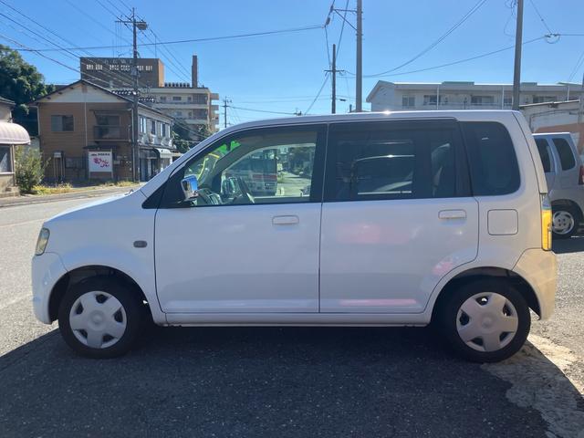 eKワゴン M ナビ テレビ タイミングベルト交換済 キーレスエントリー 盗難防止システム 衝突安全ボディ CD再生可能 エアコン(8枚目)