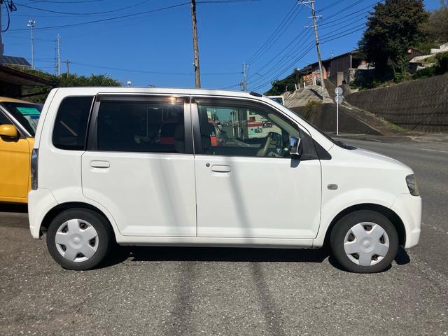 eKワゴン M ナビ テレビ タイミングベルト交換済 キーレスエントリー 盗難防止システム 衝突安全ボディ CD再生可能 エアコン(9枚目)