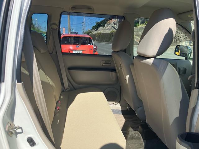 eKワゴン M ナビ テレビ タイミングベルト交換済 キーレスエントリー 盗難防止システム 衝突安全ボディ CD再生可能 エアコン(17枚目)