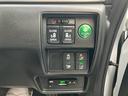 ハイブリッドアブソルート・ホンダセンシングＥＸパック　ナビテレビ　バックカメラ　後席フリップダウンモニター　前後ドライブレコーダー　ＥＴＣ　両側パワースライドドア　アイドリングストップ　スマートキー　プッシュスタート　セキュリティー（31枚目）