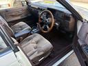 距離の割に内装はキレイです。というより年式の割には距離が少なめ、と言えるのかどうかもう麻痺してわからないです。