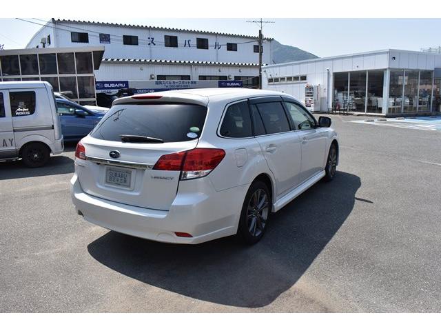 2.5i B-SPORT EyeSight(2枚目)