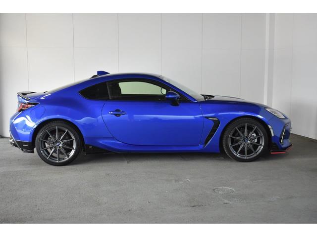 ＢＲＺ Ｓ　オート機能付エアコン・ＳＴＩエアロ・クルーズコントロール（追従機能無し）・フロントシートヒーター・多機能型デジタルメーター・１８インチアルミホイール（15枚目）