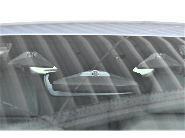 クロストレック リミテッド ワンオーナー車 A型モデル フロントカメラ・両サイドカメラ・デジタルマルチビューモニター・オート機能付エアコン・パドルシフト機能・フロントシート&ステアリングヒーター・18インチアルミホイール(2枚目)