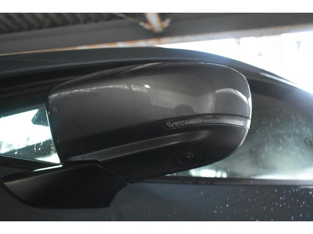 クロストレック リミテッド ワンオーナー車 A型モデル フロントカメラ・両サイドカメラ・デジタルマルチビューモニター・オート機能付エアコン・パドルシフト機能・フロントシート&ステアリングヒーター・18インチアルミホイール(4枚目)