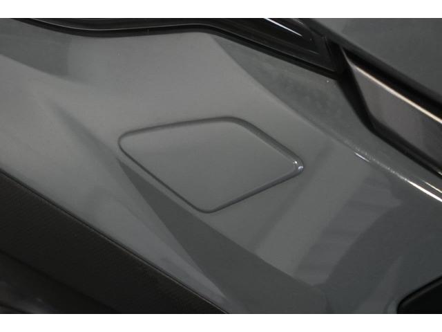 クロストレック リミテッド ワンオーナー車 A型モデル フロントカメラ・両サイドカメラ・デジタルマルチビューモニター・オート機能付エアコン・パドルシフト機能・フロントシート&ステアリングヒーター・18インチアルミホイール(14枚目)