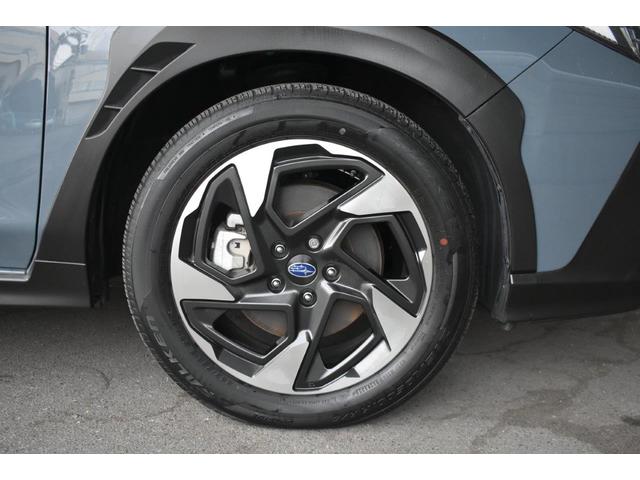 クロストレック リミテッド ワンオーナー車 A型モデル フロントカメラ・両サイドカメラ・デジタルマルチビューモニター・オート機能付エアコン・パドルシフト機能・フロントシート&ステアリングヒーター・18インチアルミホイール(41枚目)