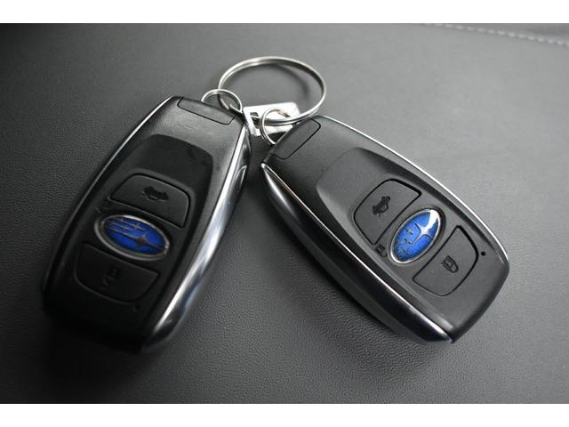 クロストレック リミテッド ワンオーナー車 A型モデル フロントカメラ・両サイドカメラ・デジタルマルチビューモニター・オート機能付エアコン・パドルシフト機能・フロントシート&ステアリングヒーター・18インチアルミホイール(43枚目)