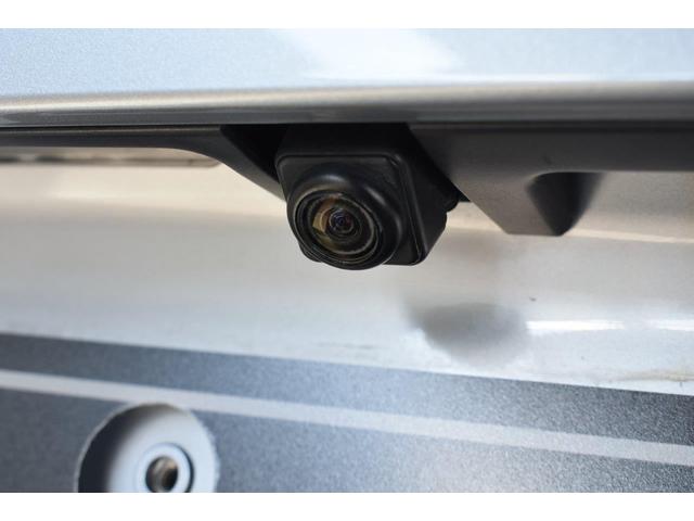 フォレスター Ａｄｖａｎｃｅ　ＥｙｅＳｉｇｈｔ搭載車　ワンオーナー車　フロントカメラ・左サイドカメラ・左右独立温度調整機能付きフルオートエアコン装備・パドルシフト機能・スマートリヤビューミラー・電動リヤゲート・１８インチアルミホイール（8枚目）