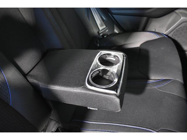 レヴォーグ ＧＴ－Ｈ　ＥｙｅＳｉｇｈｔ搭載車　ワンオーナー車　フロントカメラ・左サイドカメラ・オートエアコン・パドルシフト機能・電動リヤゲート・１８インチアルミホイール（36枚目）