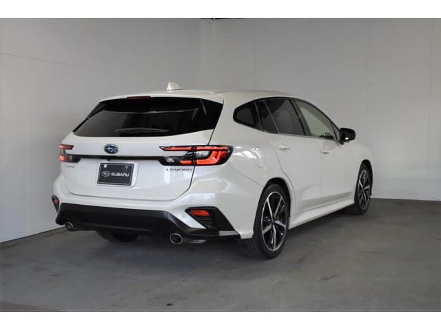 レヴォーグ ＧＴ－Ｈ　ＥＸ　ＥｙｅＳｉｇｈｔ　Ｘ搭載車　フロントカメラ・左サイドカメラ・レザーシート・オートエアコン・パドルシフト機能・ドライバーモニタリングシステム・デジタルマルチビューモニター・電動リヤゲート・１８インチアルミホイール（11枚目）