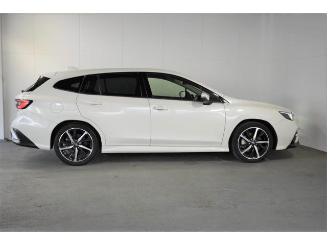 レヴォーグ ＧＴ－Ｈ　ＥＸ　ＥｙｅＳｉｇｈｔ　Ｘ搭載車　フロントカメラ・左サイドカメラ・レザーシート・オートエアコン・パドルシフト機能・ドライバーモニタリングシステム・デジタルマルチビューモニター・電動リヤゲート・１８インチアルミホイール（13枚目）