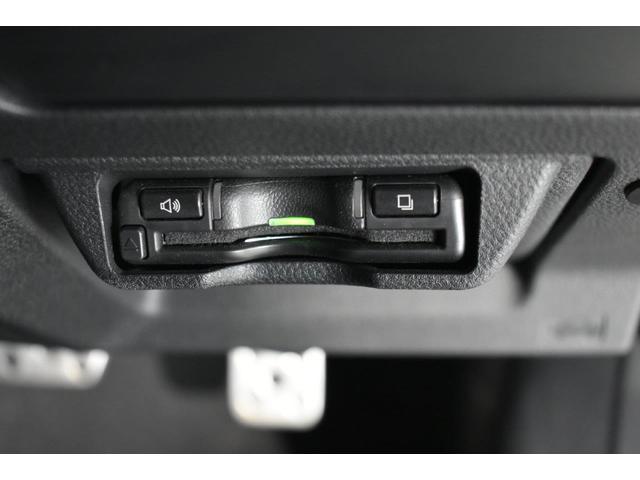 レヴォーグ ＧＴ－Ｈ　ＥＸ　ＥｙｅＳｉｇｈｔ　Ｘ搭載車　フロントカメラ・左サイドカメラ・レザーシート・オートエアコン・パドルシフト機能・ドライバーモニタリングシステム・デジタルマルチビューモニター・電動リヤゲート・１８インチアルミホイール（30枚目）