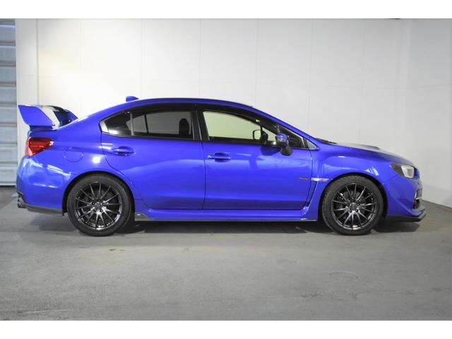 ＷＲＸ ＳＴＩ Ｔｙｐｅ　Ｓ　ＳＴＩエアロ・左右独立温度調整機能付きフルオートエアコン・大型トランクスポイラー（11枚目）