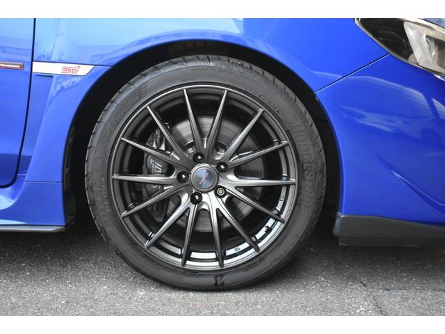 ＷＲＸ ＳＴＩ Ｔｙｐｅ　Ｓ　ＳＴＩエアロ・左右独立温度調整機能付きフルオートエアコン・大型トランクスポイラー（12枚目）