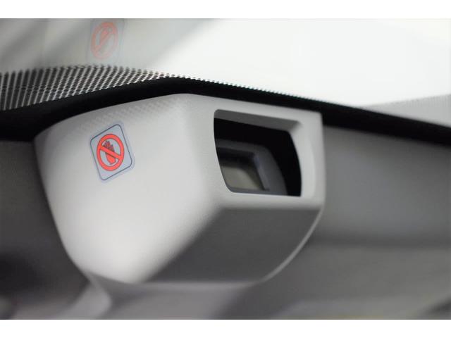 ＸＶ アドバンス　Ｆ型モデル　ワンオーナー　フロントカメラ・左サイドカメラ・オート機能付エアコン・パドルシフト機能・レザーシート・フロントシートヒーター・１８インチアルミホイール（3枚目）