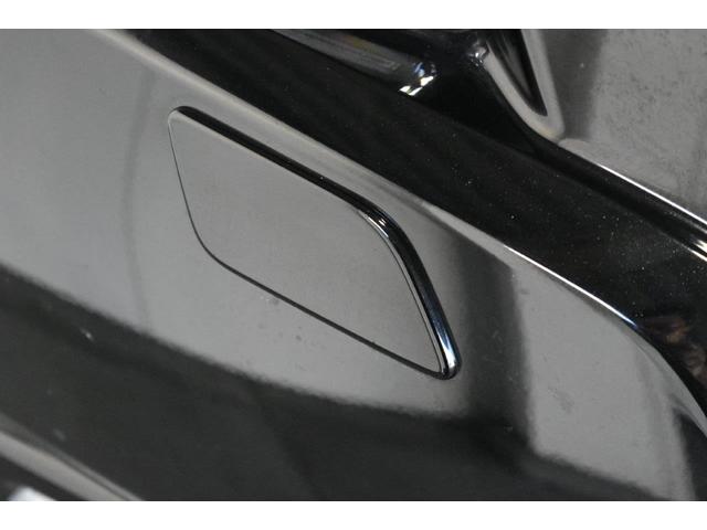 フォレスター ＳＴＩスポーツ　ワンオーナー　Ｅ型モデル　左サイドカメラ・左右独立温度調整機能付きフルオートエアコン装備・レザーシート・シートヒーター・パドルシフト機能・１８インチアルミホイール（12枚目）