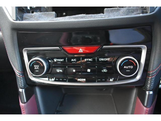 フォレスター ＳＴＩスポーツ　ワンオーナー　Ｅ型モデル　左サイドカメラ・左右独立温度調整機能付きフルオートエアコン装備・レザーシート・シートヒーター・パドルシフト機能・１８インチアルミホイール（20枚目）