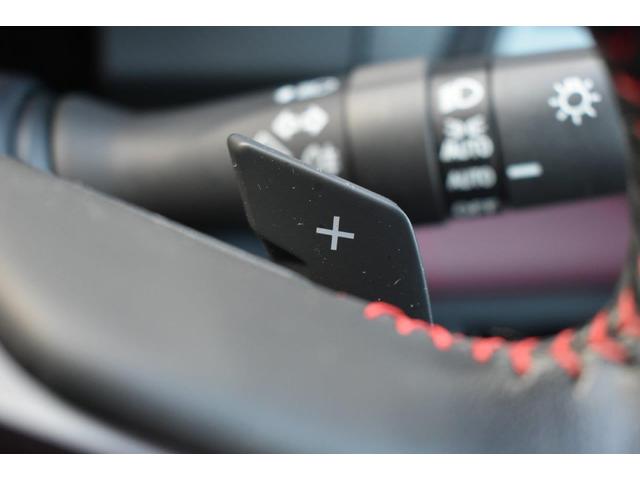 フォレスター ＳＴＩスポーツ　ワンオーナー　Ｅ型モデル　左サイドカメラ・左右独立温度調整機能付きフルオートエアコン装備・レザーシート・シートヒーター・パドルシフト機能・１８インチアルミホイール（40枚目）