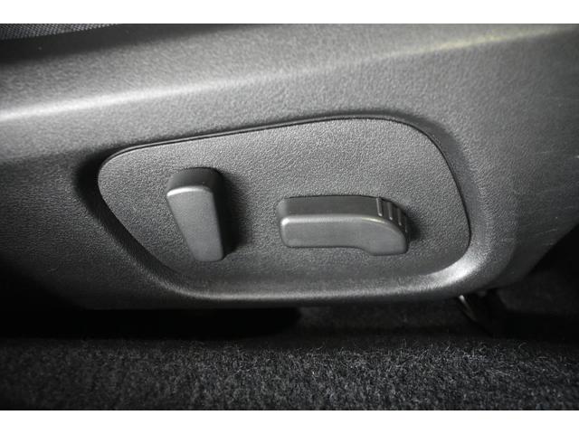 レヴォーグ １．６ＧＴ　ＥｙｅＳｉｇｈｔ　Ｓｍａｒｔ　Ｅｄｉｔｉｏｎ　フロントカメラ・左サイドカメラ・オート機能付エアコン・パドルシフト機能・アルミペダル・フロントシートヒーター・１７インチアルミホイール（32枚目）