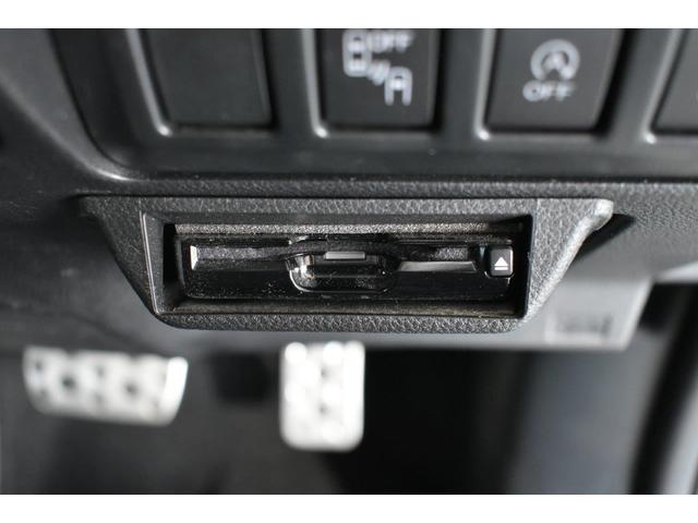 フォレスター Ｐｒｅｍｉｕｍ　ＥｙｅＳｉｇｈｔ搭載車　ワンオーナー　フロントカメラ・左サイドカメラ・左右独立温度調整機能付きフルオートエアコン装備・パドルシフト機能・アルミペダル・スマートリヤビューミラー・電動リヤゲート・サンルーフ・１８インチアルミホイール（35枚目）