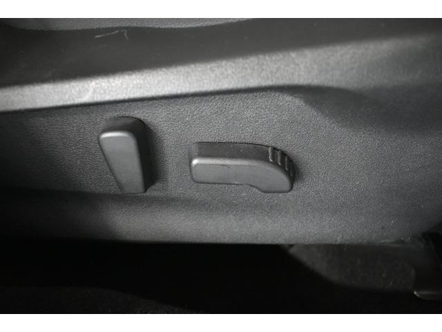 フォレスター Ｐｒｅｍｉｕｍ　ＥｙｅＳｉｇｈｔ搭載車　ワンオーナー　フロントカメラ・左サイドカメラ・左右独立温度調整機能付きフルオートエアコン装備・パドルシフト機能・アルミペダル・スマートリヤビューミラー・電動リヤゲート・サンルーフ・１８インチアルミホイール（39枚目）