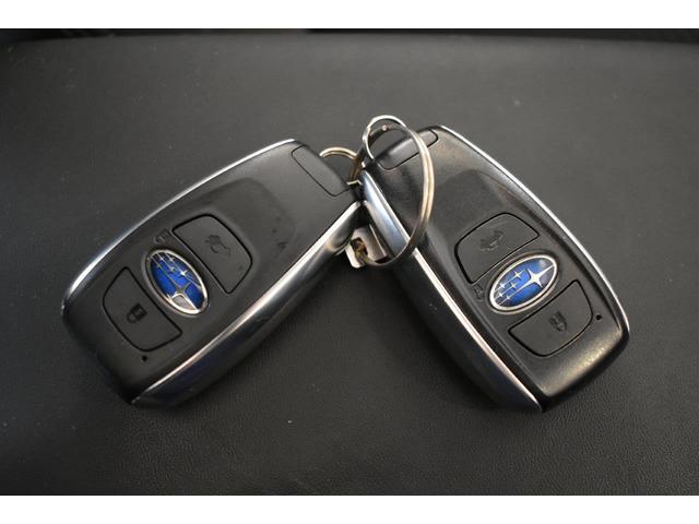 フォレスター Ｐｒｅｍｉｕｍ　ＥｙｅＳｉｇｈｔ搭載車　ワンオーナー　フロントカメラ・左サイドカメラ・左右独立温度調整機能付きフルオートエアコン装備・パドルシフト機能・アルミペダル・スマートリヤビューミラー・電動リヤゲート・サンルーフ・１８インチアルミホイール（48枚目）